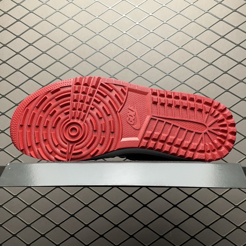 Кросівки Air Jordan 1 Low Golf фото 5