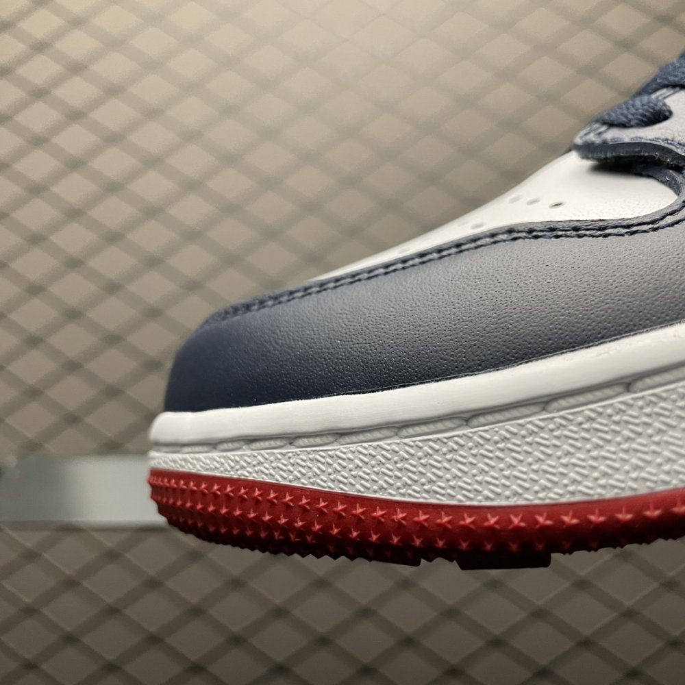 Кросівки Air Jordan 1 Low Golf фото 6