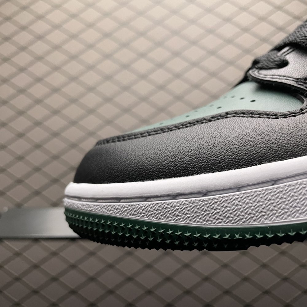 Кроссовки Air Jordan 1 Low Golf фото 6