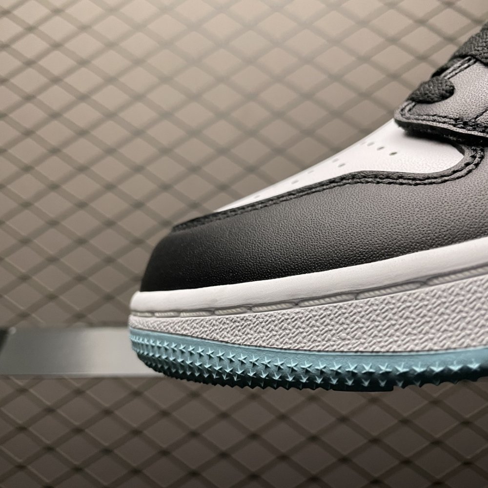 Кроссовки Air Jordan 1 Low Golf фото 6