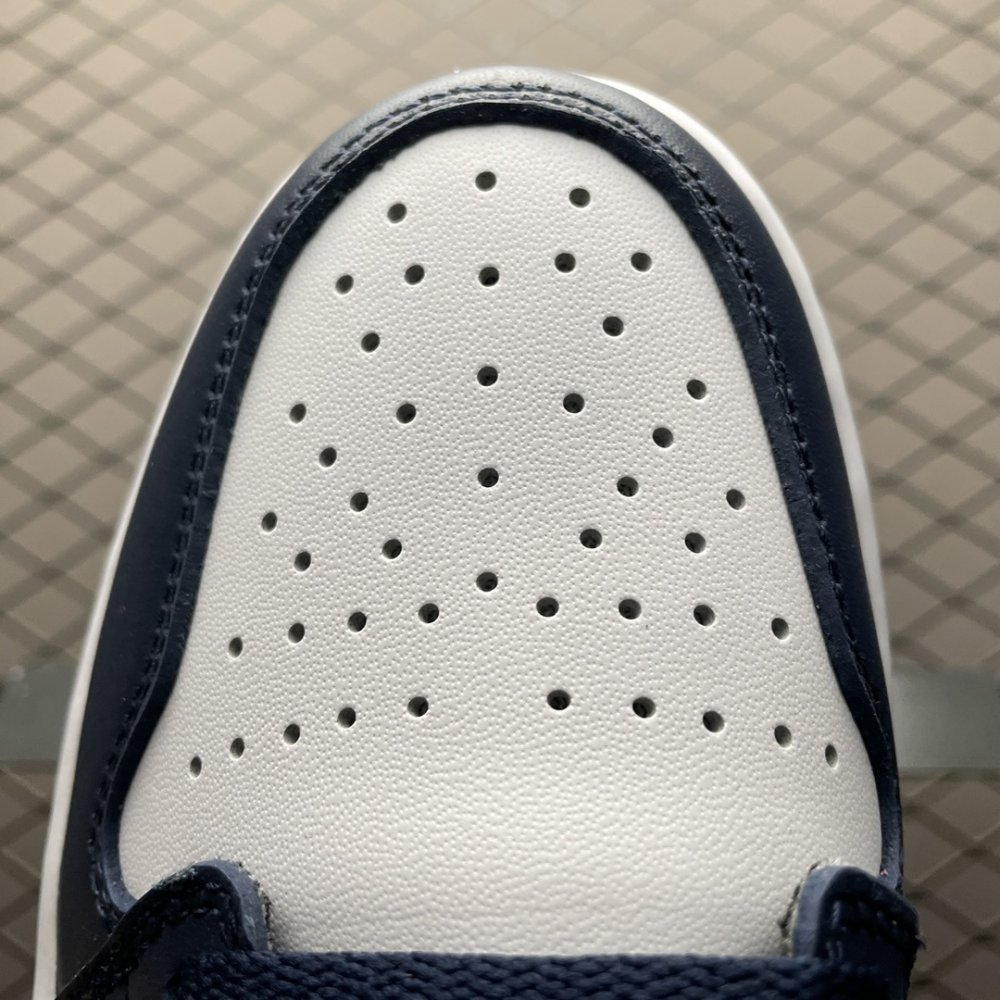 Кросівки Air Jordan 1 Low Golf фото 7