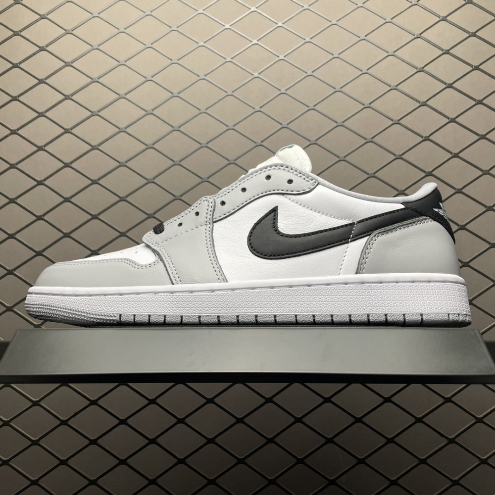 Кроссовки Air Jordan 1 Low