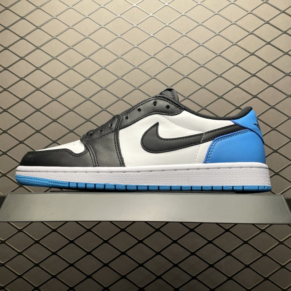 Кроссовки Air Jordan 1 Low