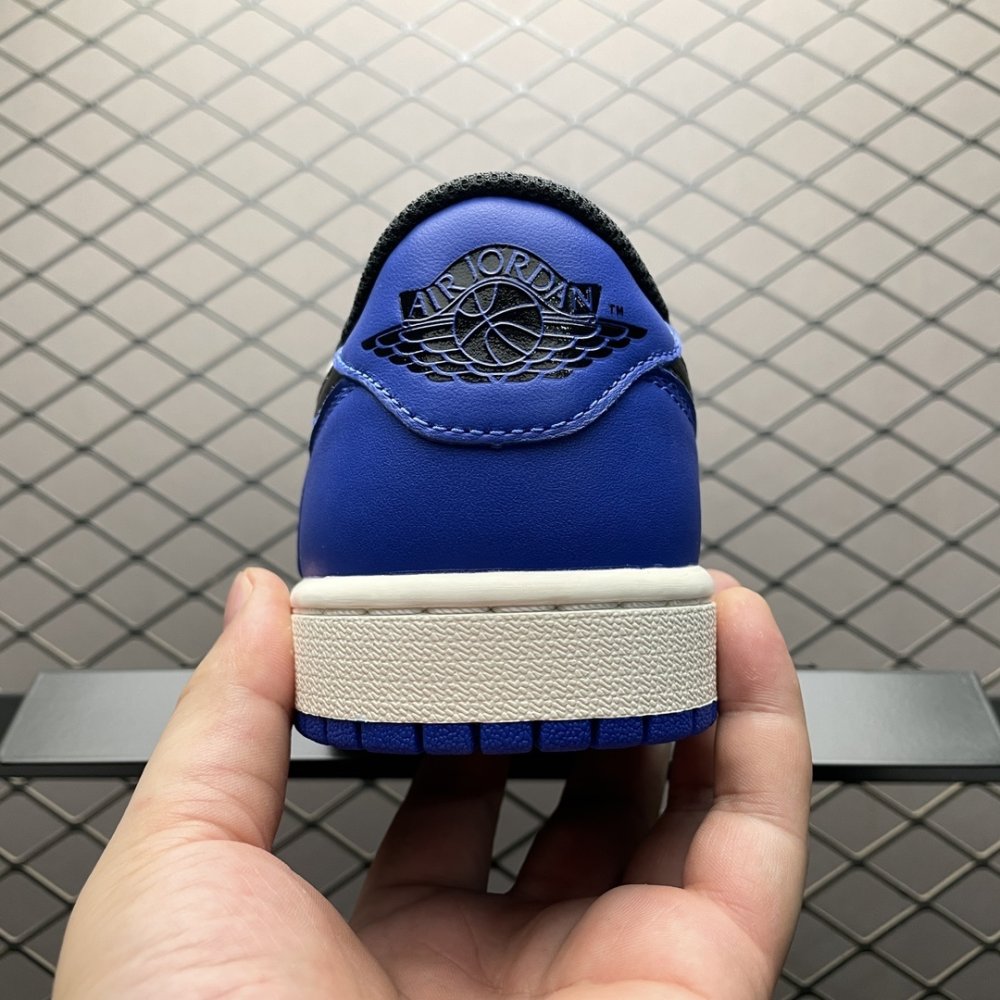 Кроссовки Air Jordan 1 Low фото 2