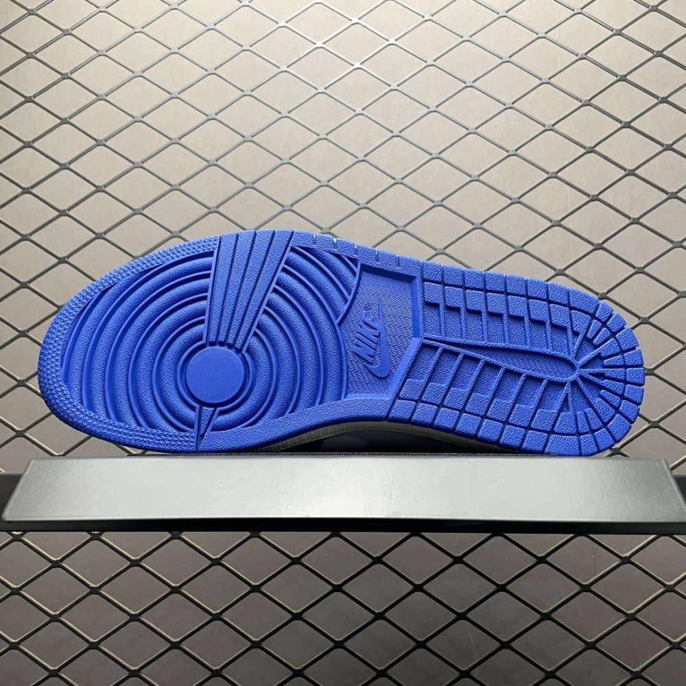 Кроссовки Air Jordan 1 Low фото 5