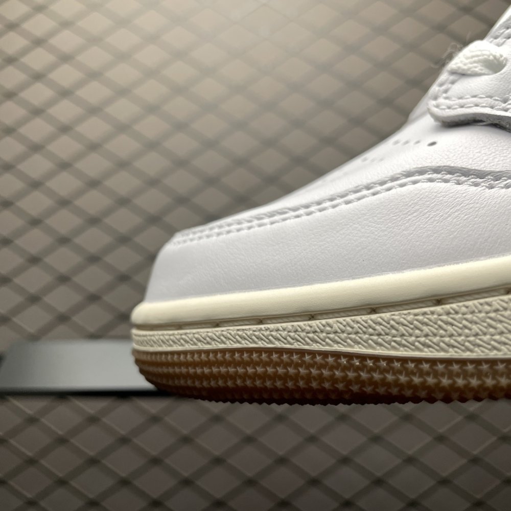 Кроссовки Air Jordan 1 Low фото 6