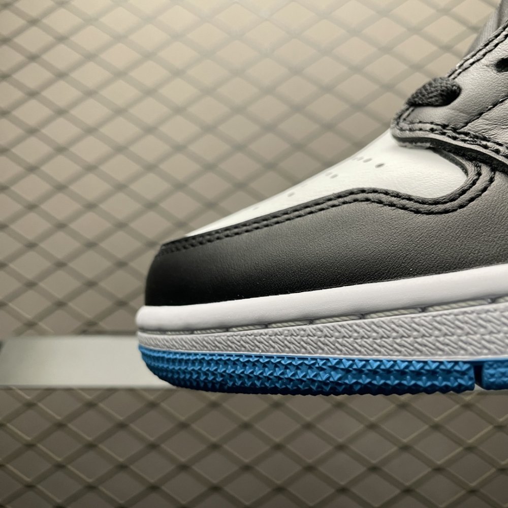Кроссовки Air Jordan 1 Low фото 6