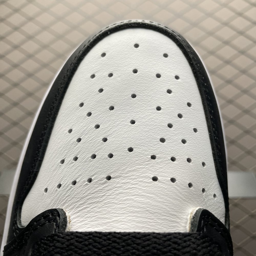 Кроссовки Air Jordan 1 Low фото 7