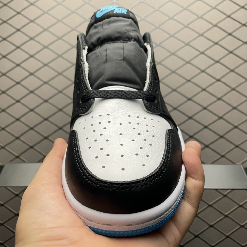 Кроссовки Air Jordan 1 Low фото 9