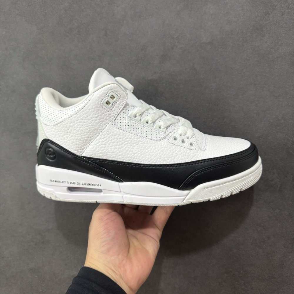 Кроссовки Air Jordan 3