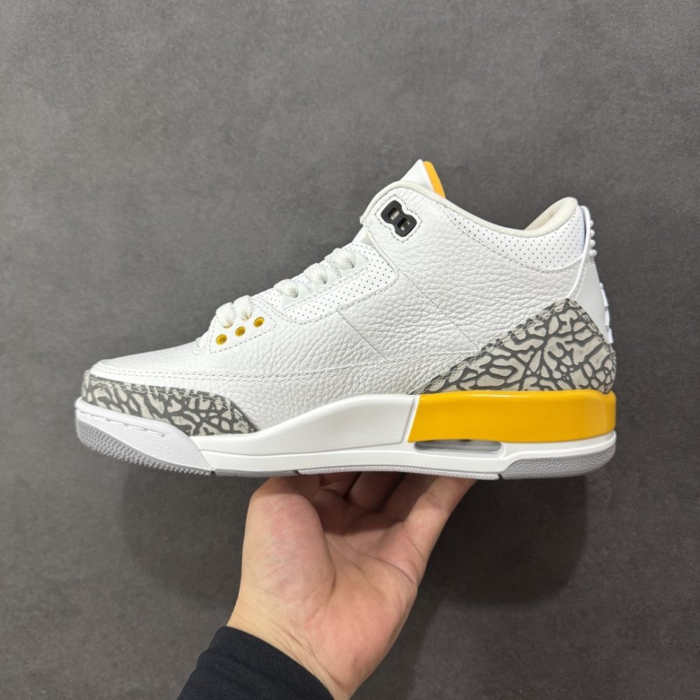 Кроссовки Air Jordan 3 фото 2