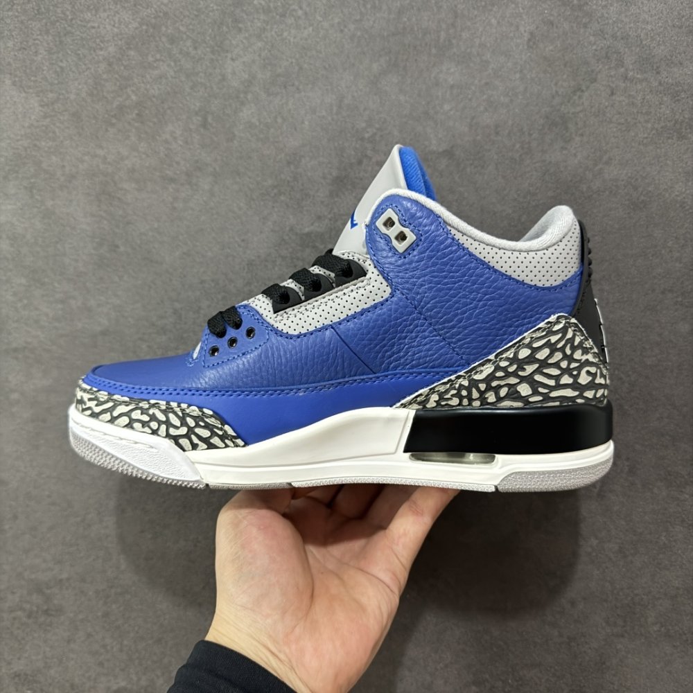 Кроссовки Air Jordan 3 фото 2
