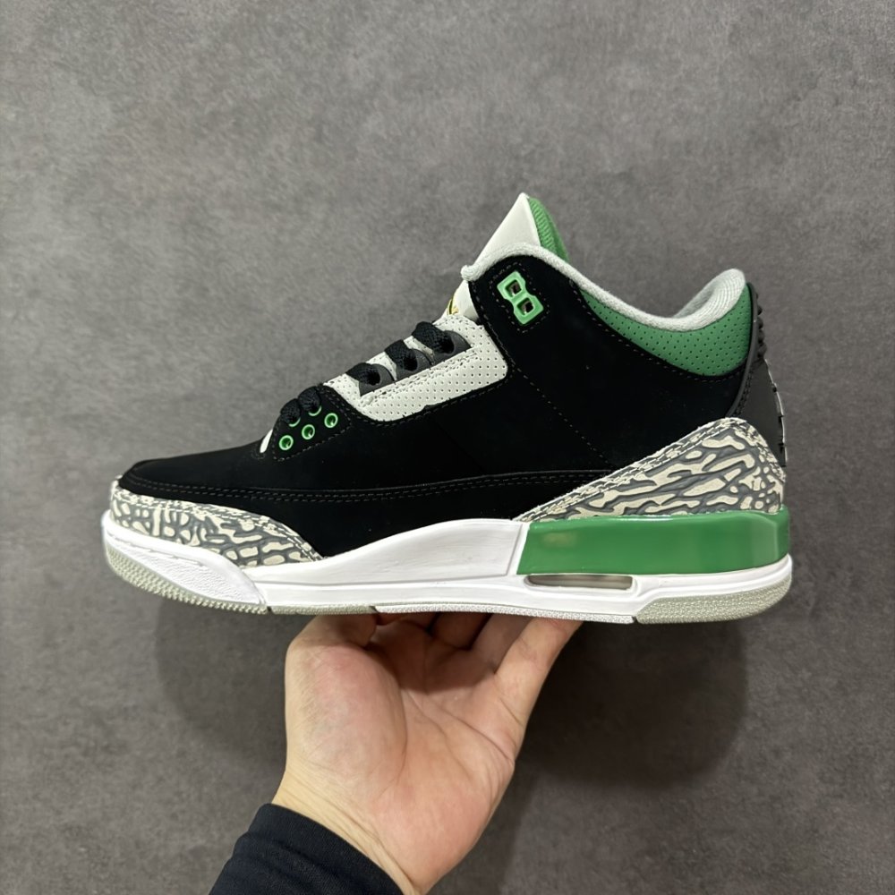 Кроссовки Air Jordan 3 фото 2