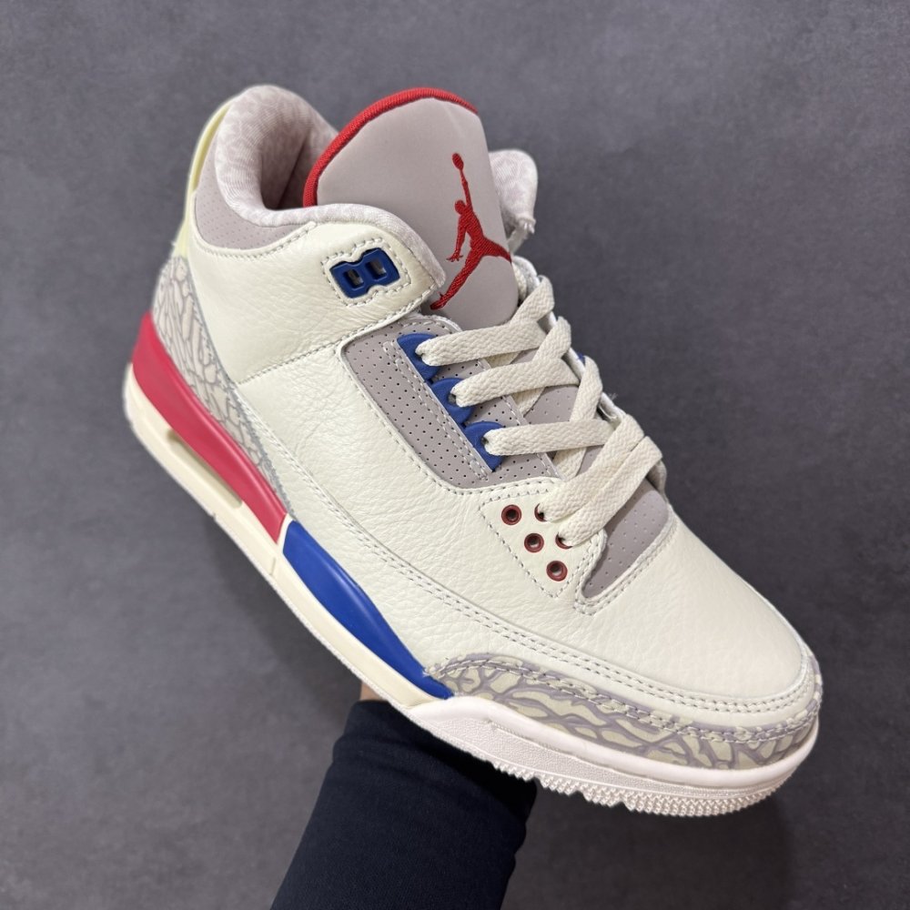 Кроссовки Air Jordan 3 фото 3