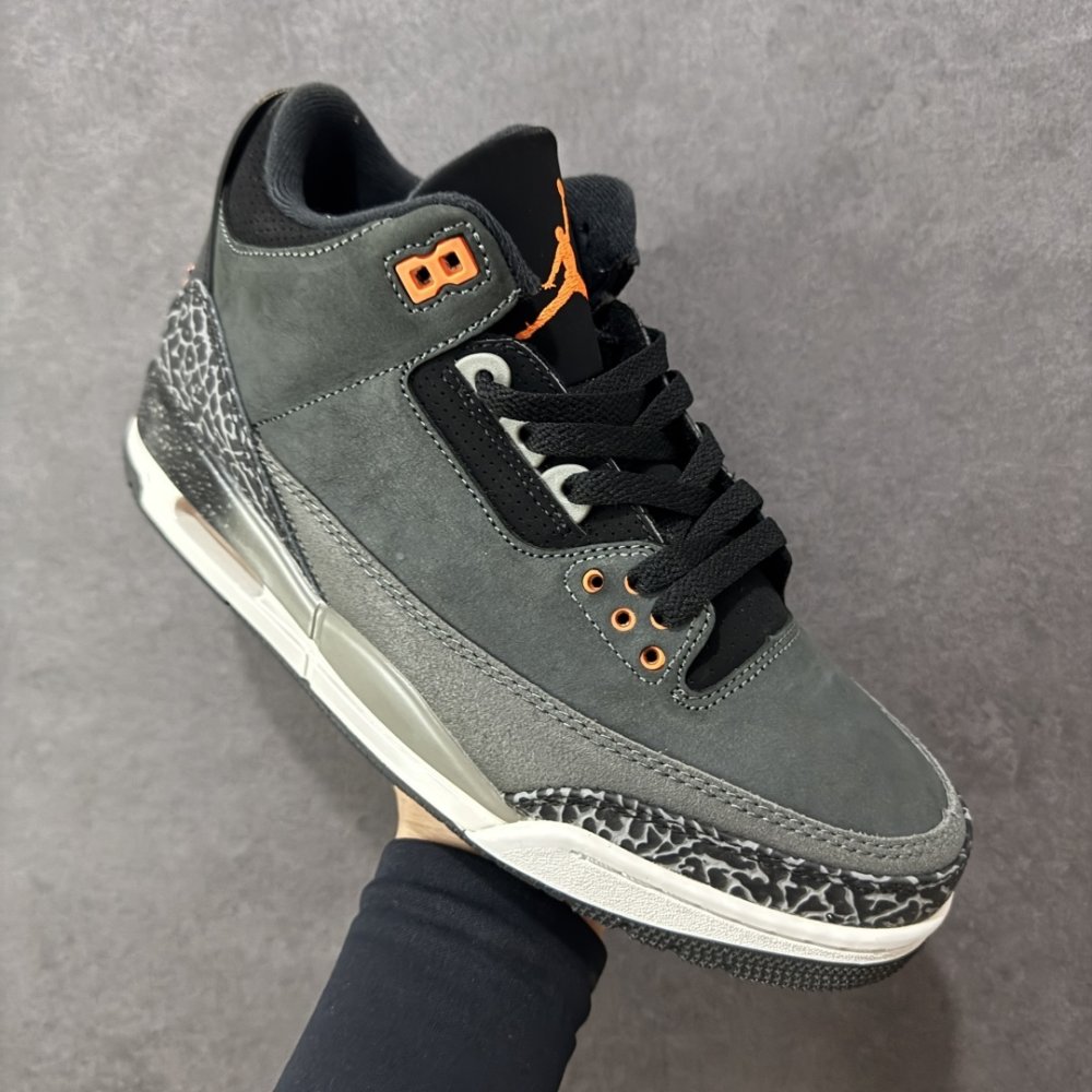 Кроссовки Air Jordan 3 фото 3