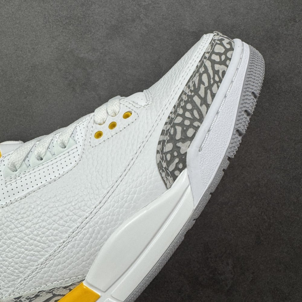 Кроссовки Air Jordan 3 фото 5