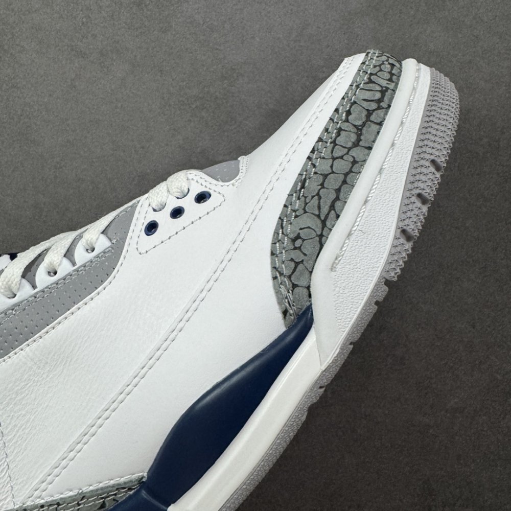 Кроссовки Air Jordan 3 фото 5