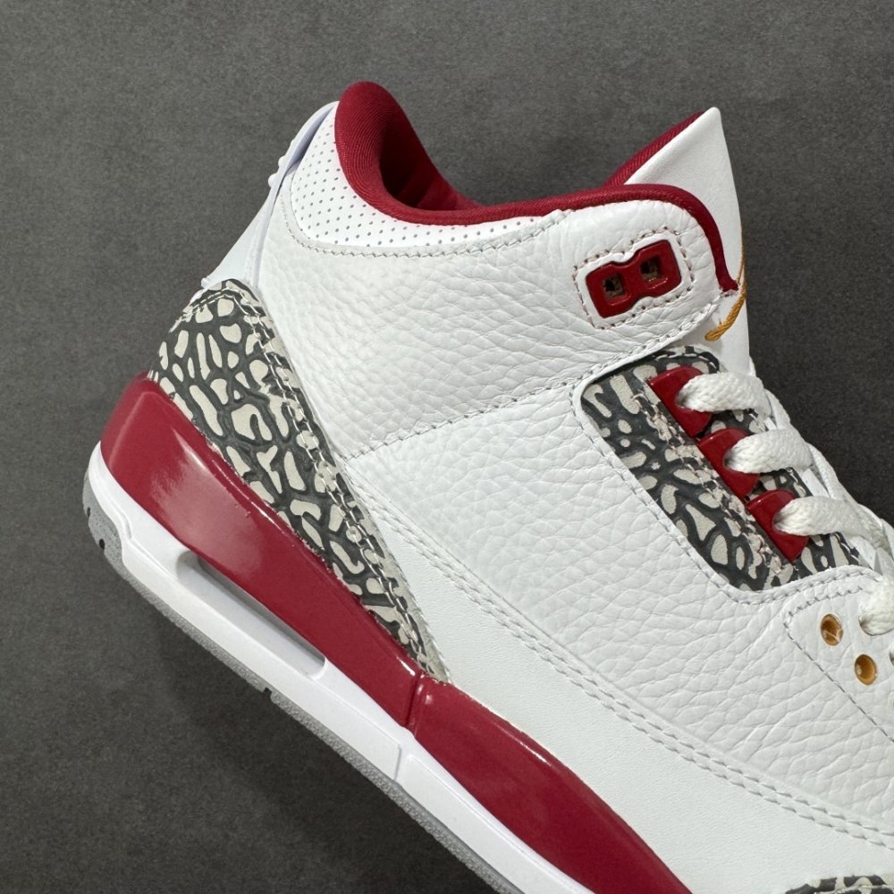 Кроссовки Air Jordan 3 фото 6