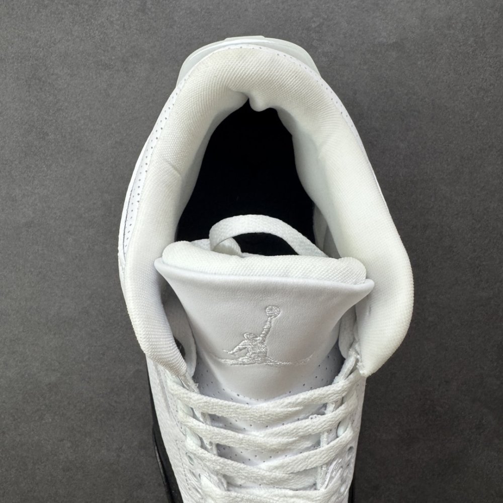 Кроссовки Air Jordan 3 фото 7