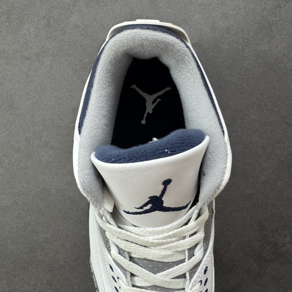 Кроссовки Air Jordan 3 фото 7