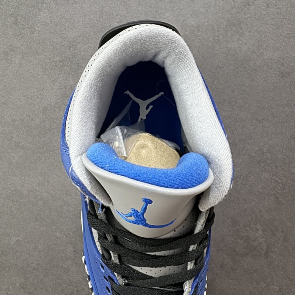 Кроссовки Air Jordan 3 фото 7