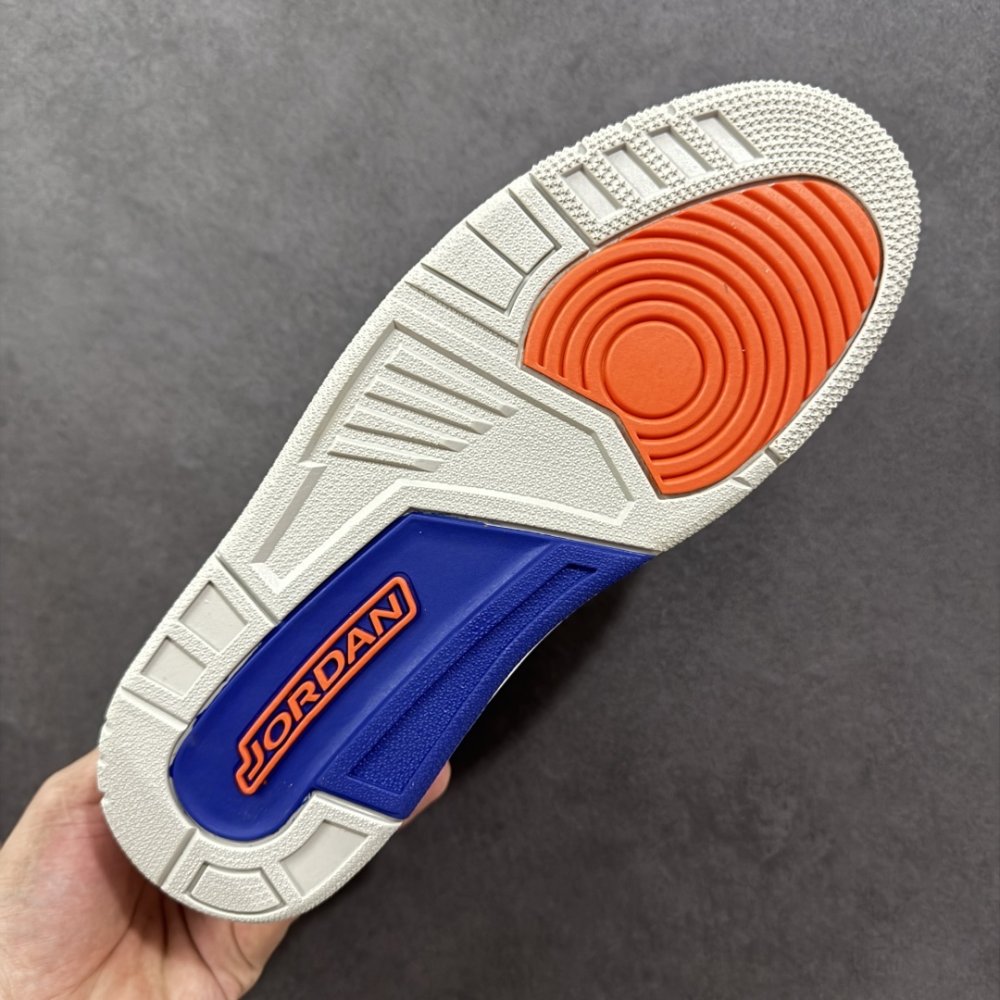 Кроссовки Air Jordan 3 фото 9