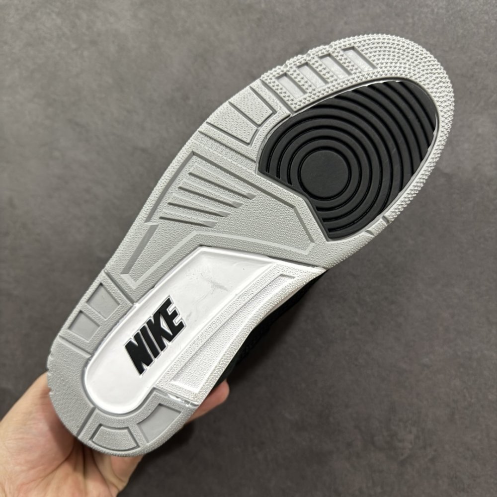 Кроссовки Air Jordan 3 фото 9