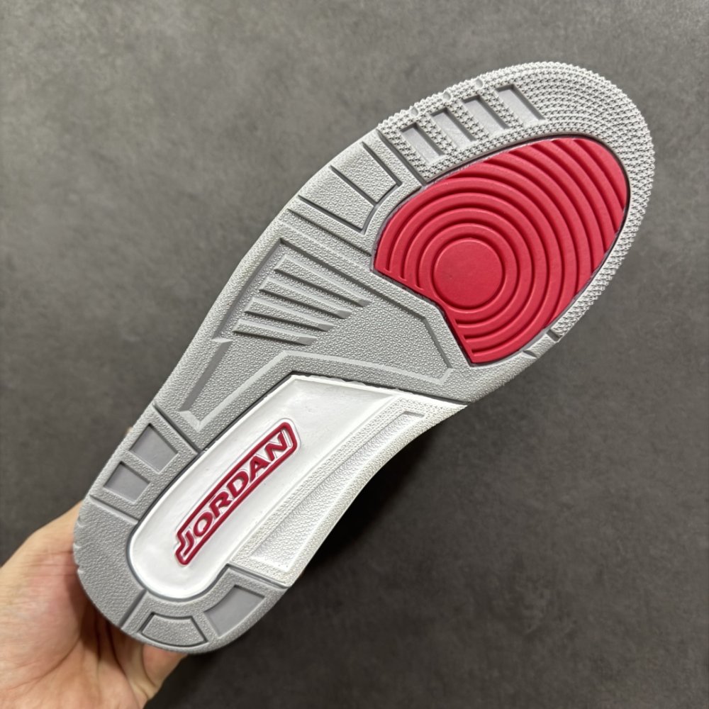 Кроссовки Air Jordan 3 фото 9