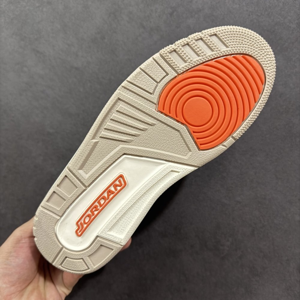 Кроссовки Air Jordan 3 фото 9