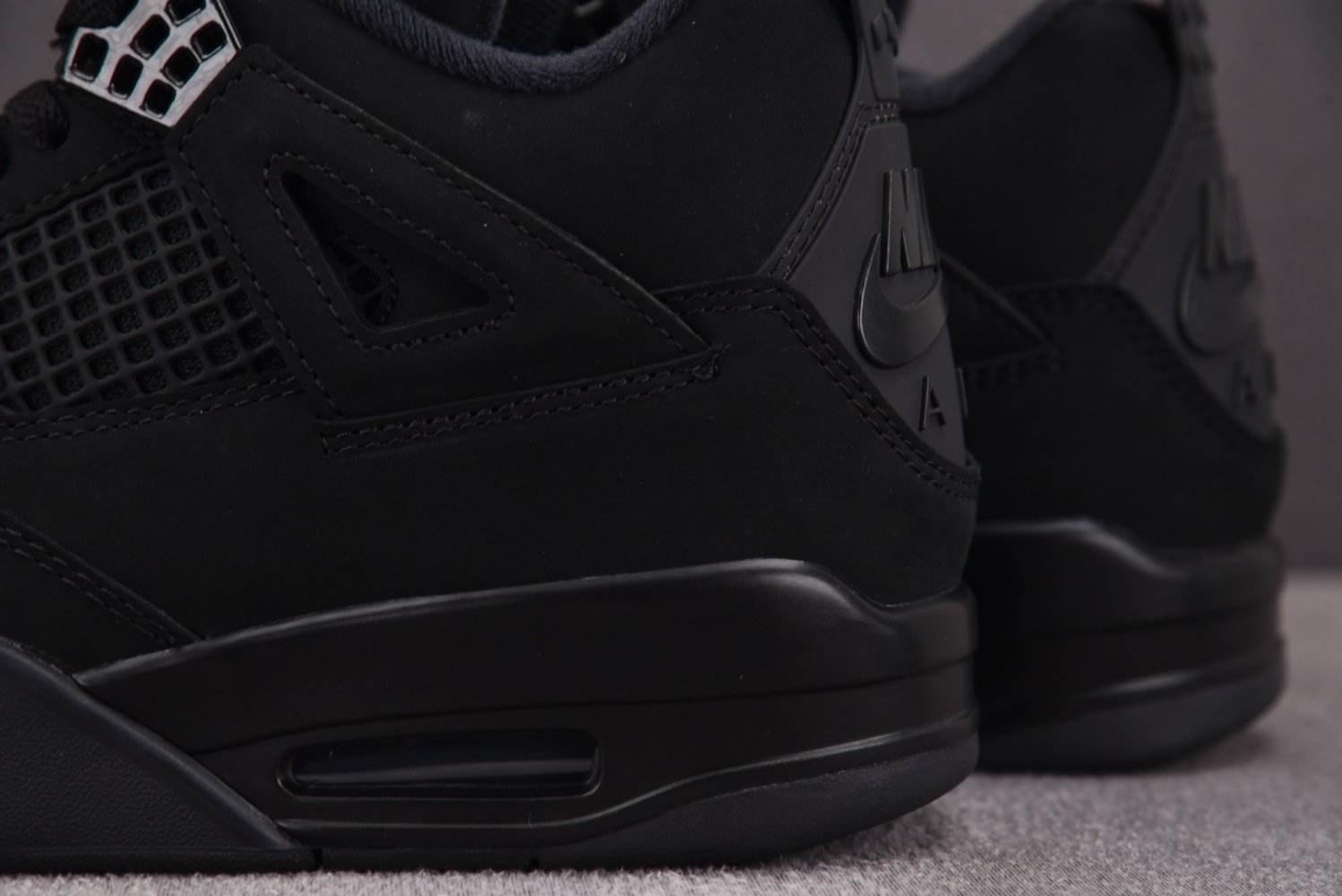 Кроссовки Air Jordan 4 Retro Black Cat фото 13