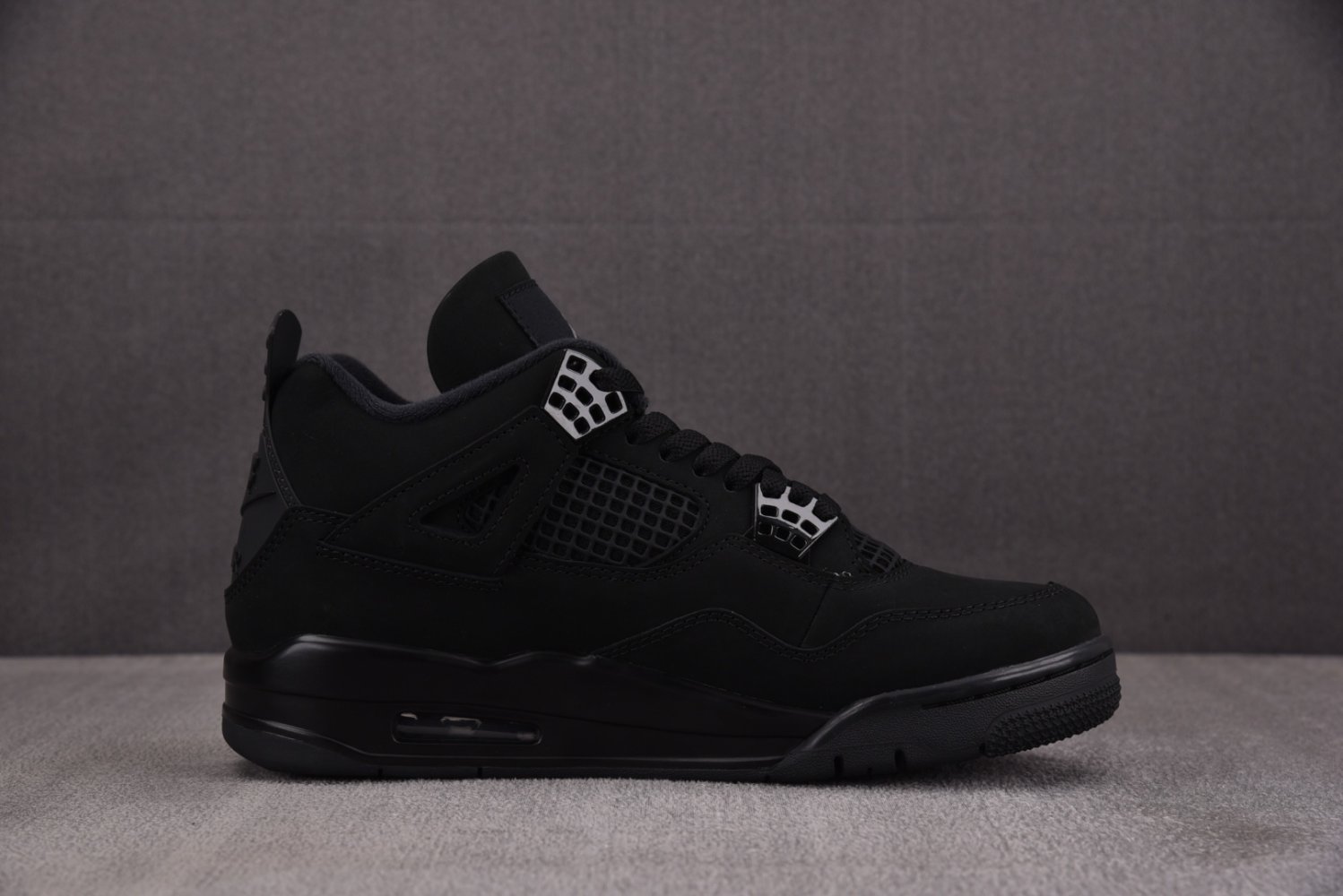 Кроссовки Air Jordan 4 Retro Black Cat фото 2