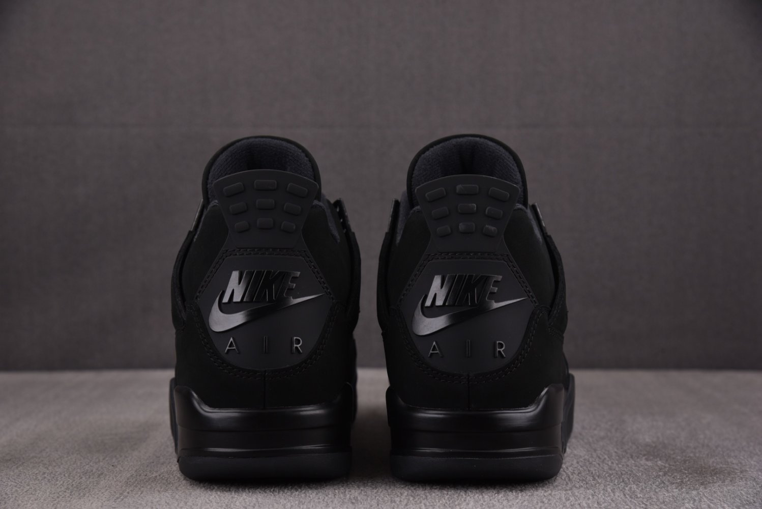 Кроссовки Air Jordan 4 Retro Black Cat фото 5