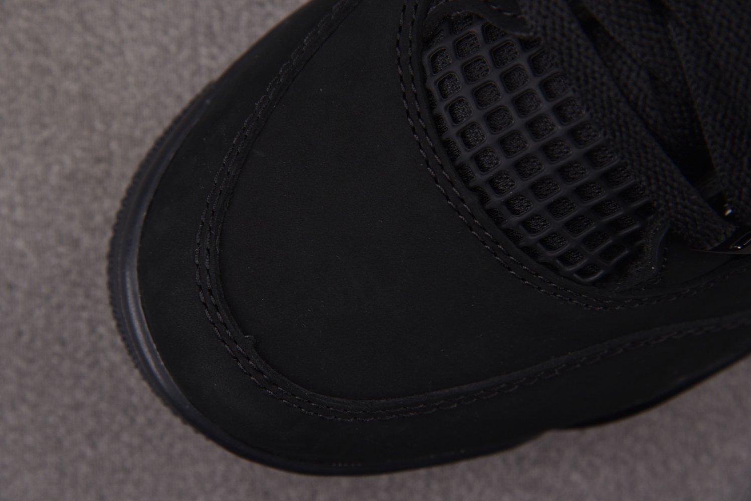 Кроссовки Air Jordan 4 Retro Black Cat фото 8