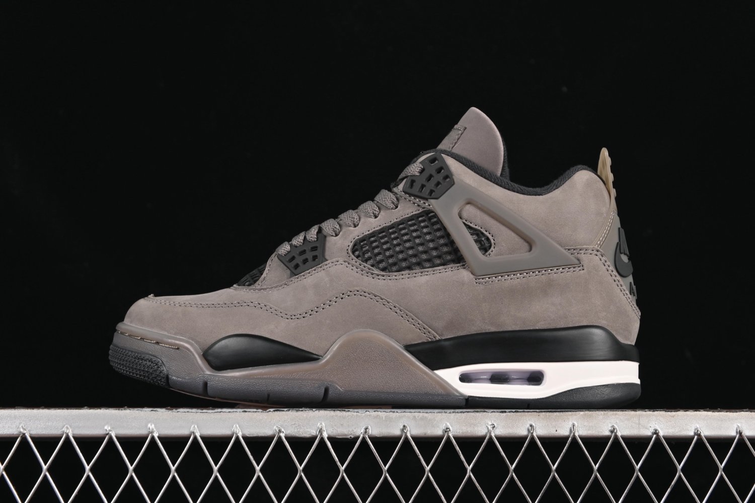 Кроссовки Air Jordan 4 Retro Cave Stone