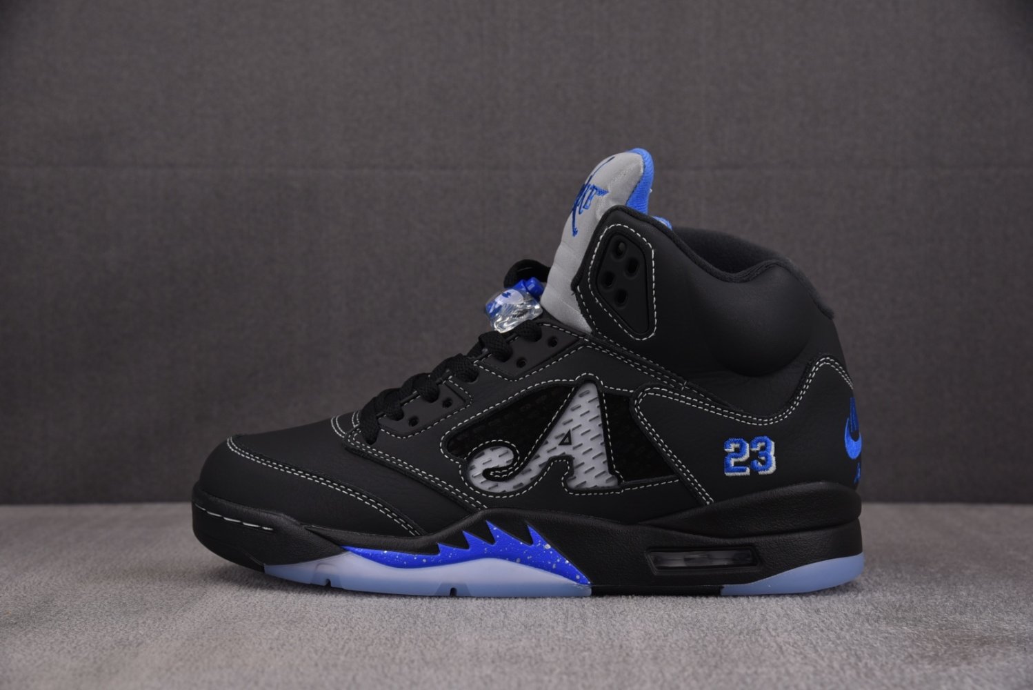 Кроссовки Air Jordan 5 Retro Awake NY Black