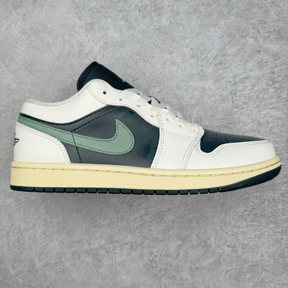 Кроссовки Air Jordan AJ1 Low