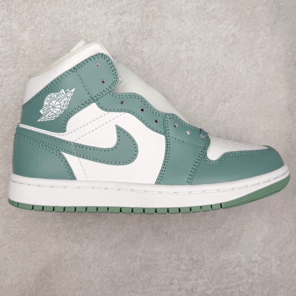 Кроссовки Air Jordan AJ1 Mid