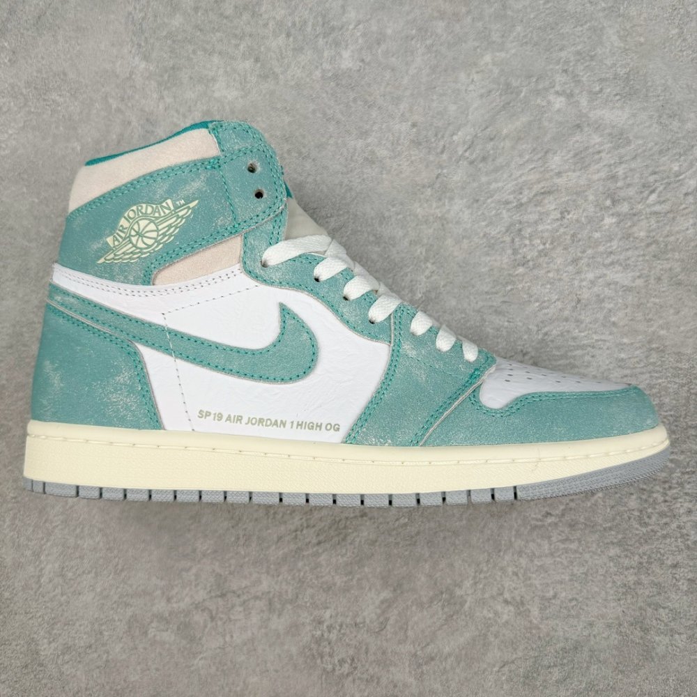 Кроссовки Air Jordan AJ1 Retro High