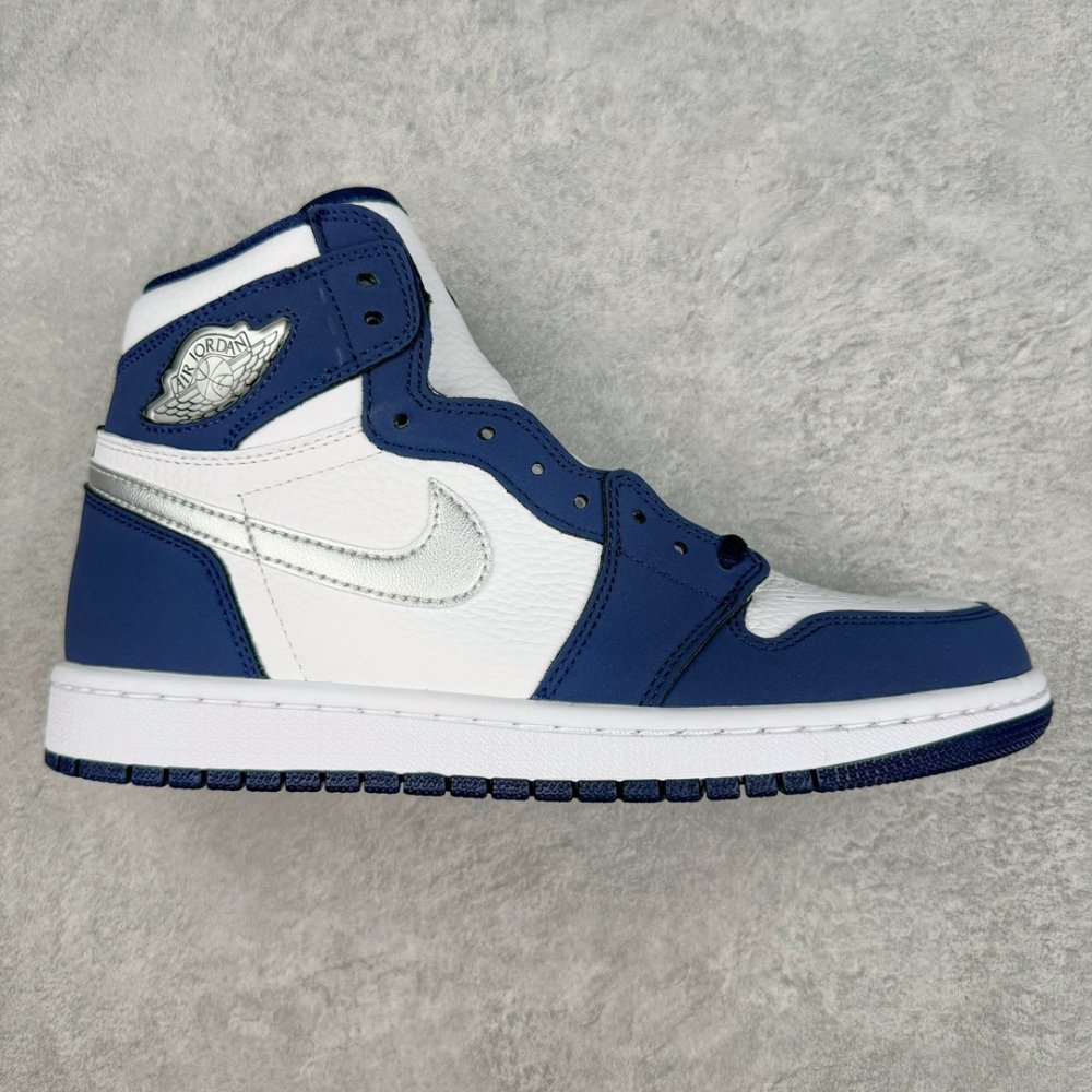 Кроссовки Air Jordan AJ1 Retro High