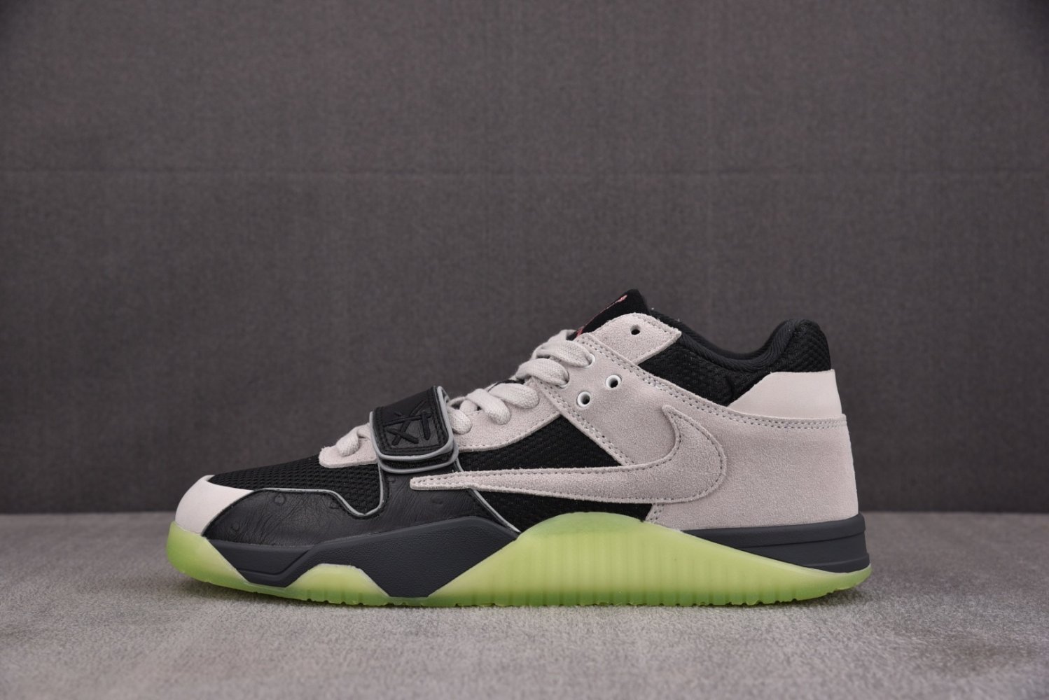 Кроссовки Air Jordan Jumpman Jack TR Travis Scott x Chase B Black Night Silver