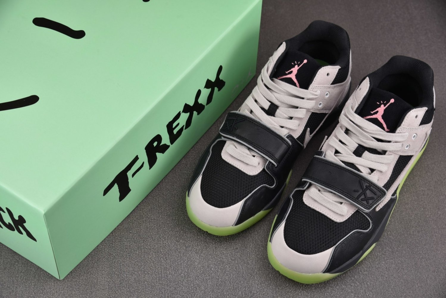 Кроссовки Air Jordan Jumpman Jack TR Travis Scott x Chase B Black Night Silver фото 7