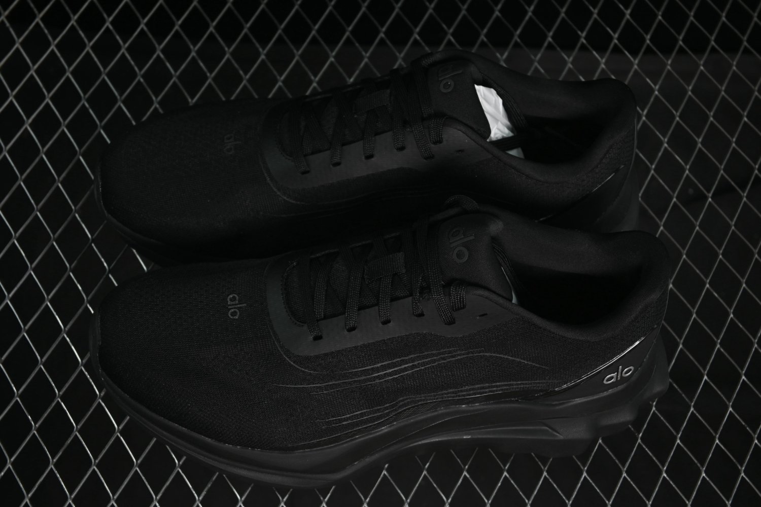 Кроссовки Alo Runner фото 5