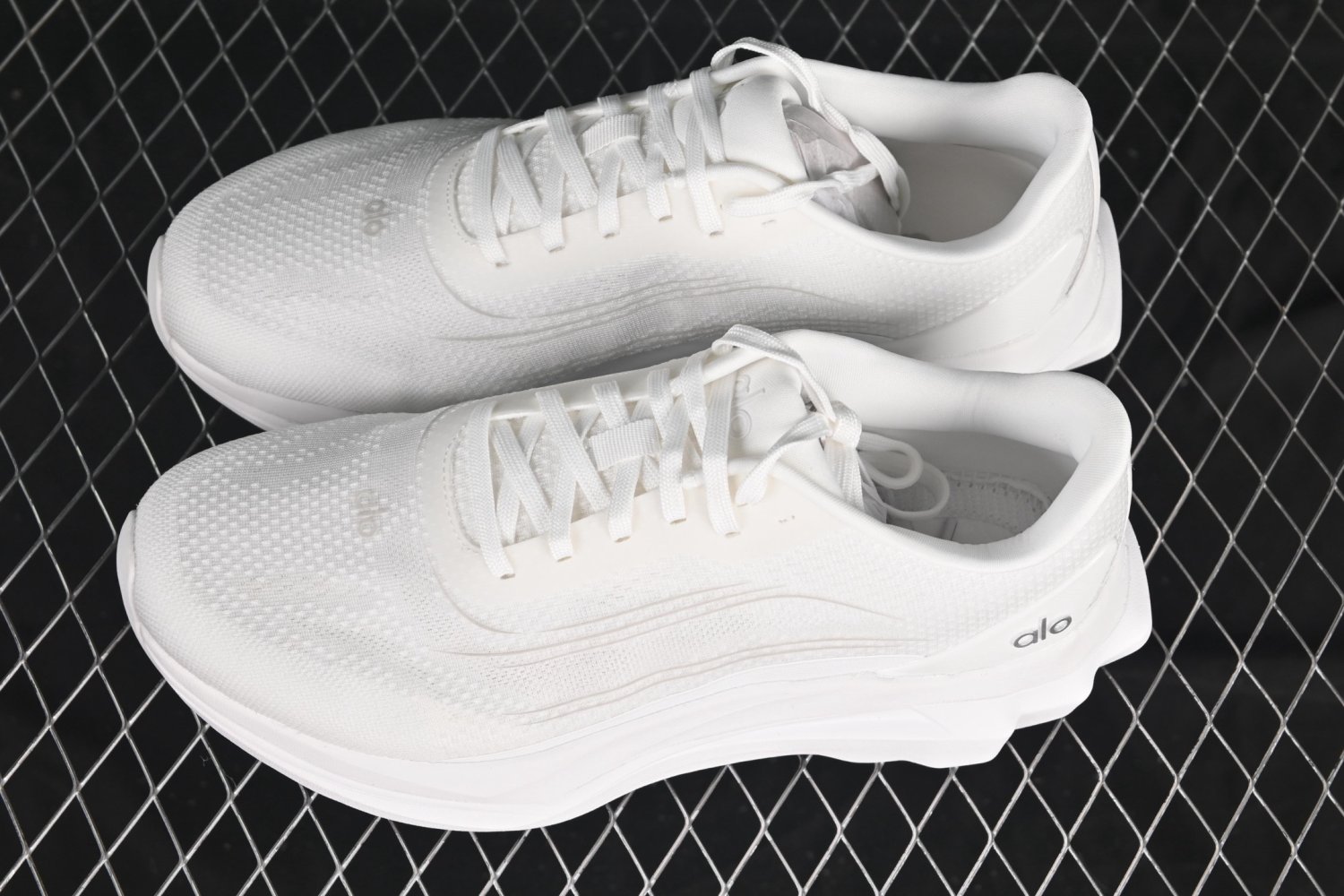 Sneakers Alo Runner фото 5