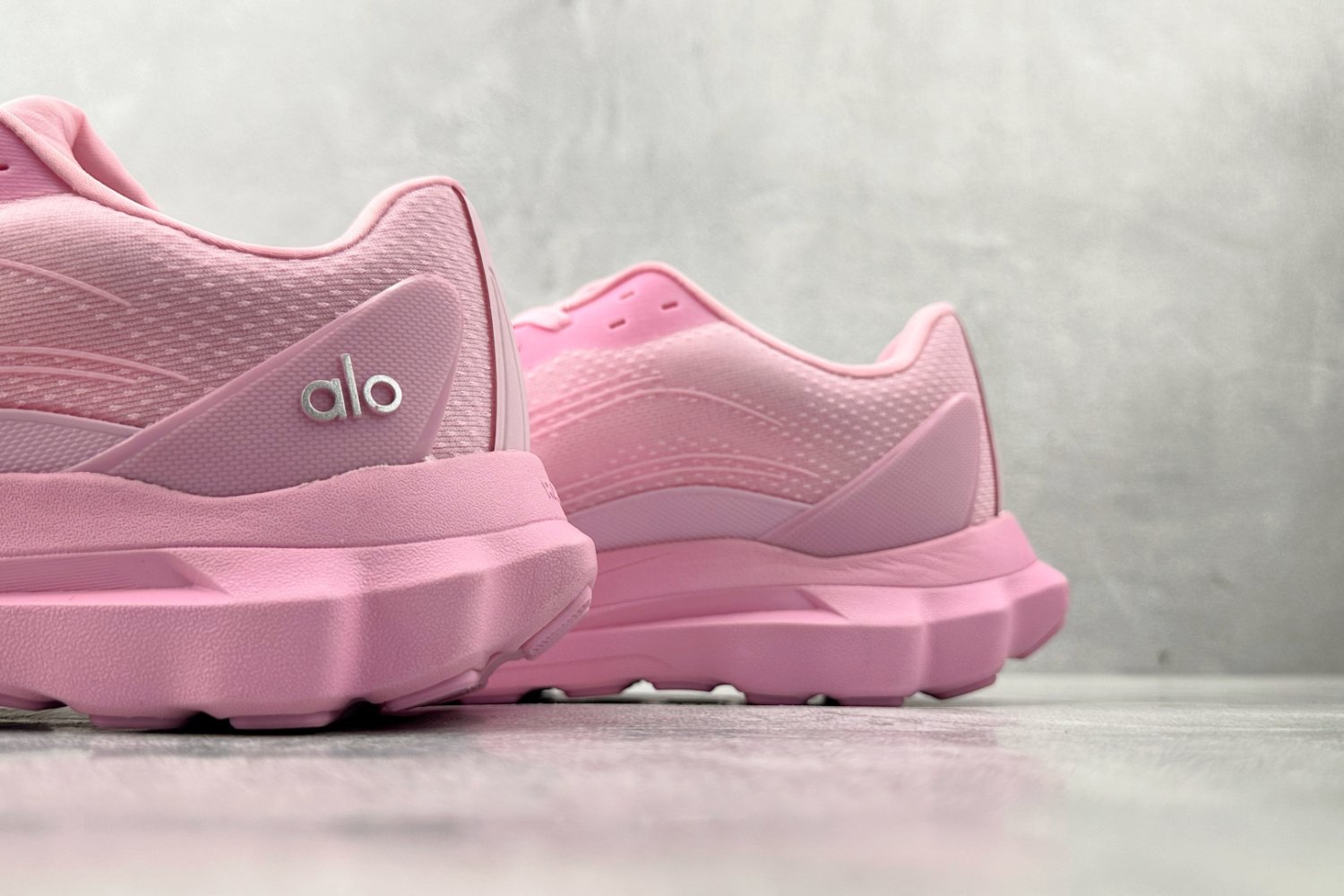 Sneakers Alo Runner фото 8