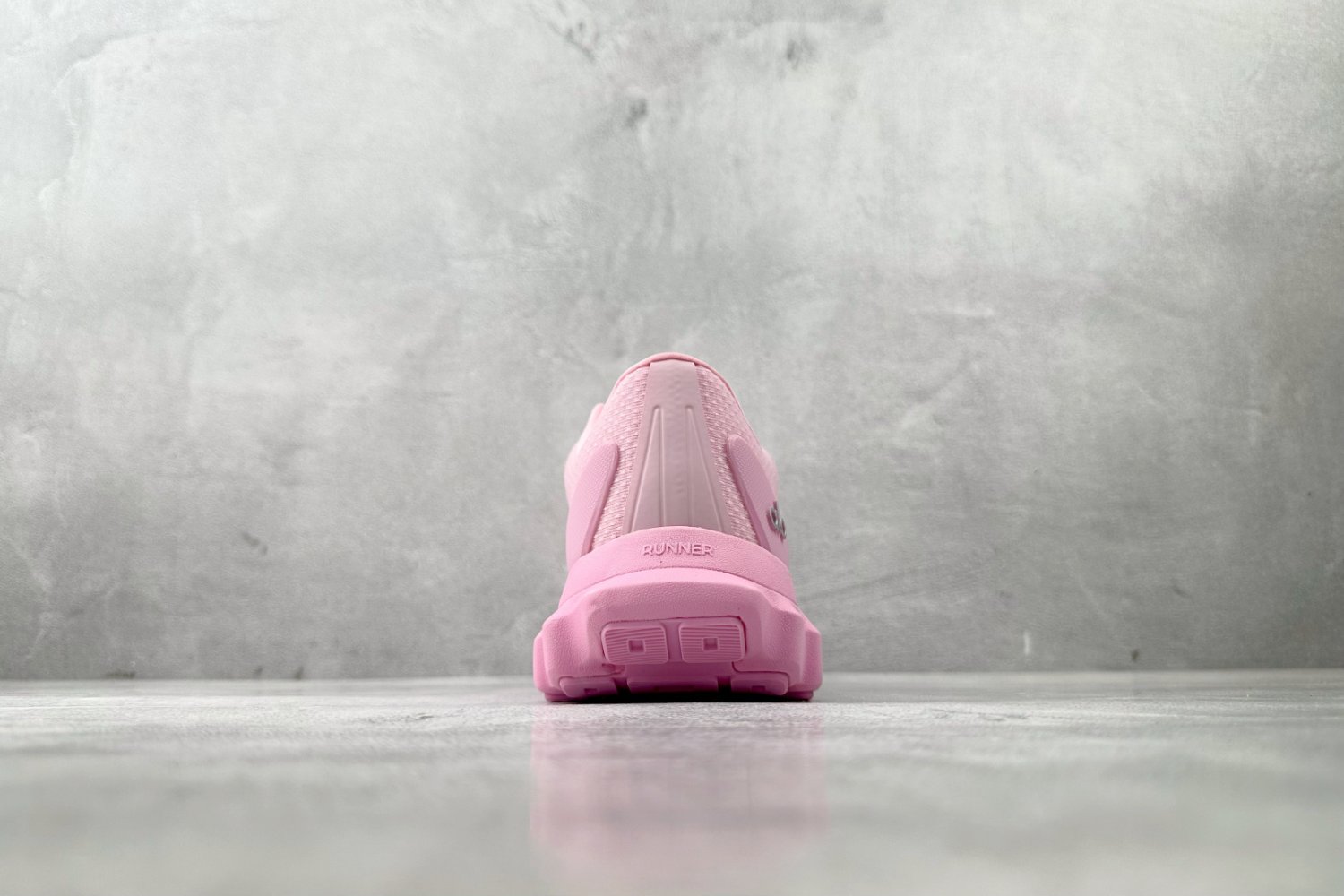 Sneakers Alo Runner фото 9