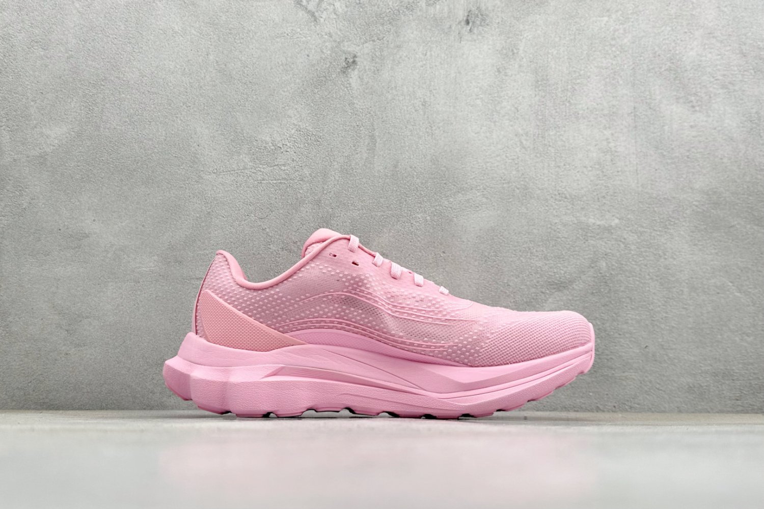 Кроссовки Alo Yoga Alo Runner фото 2