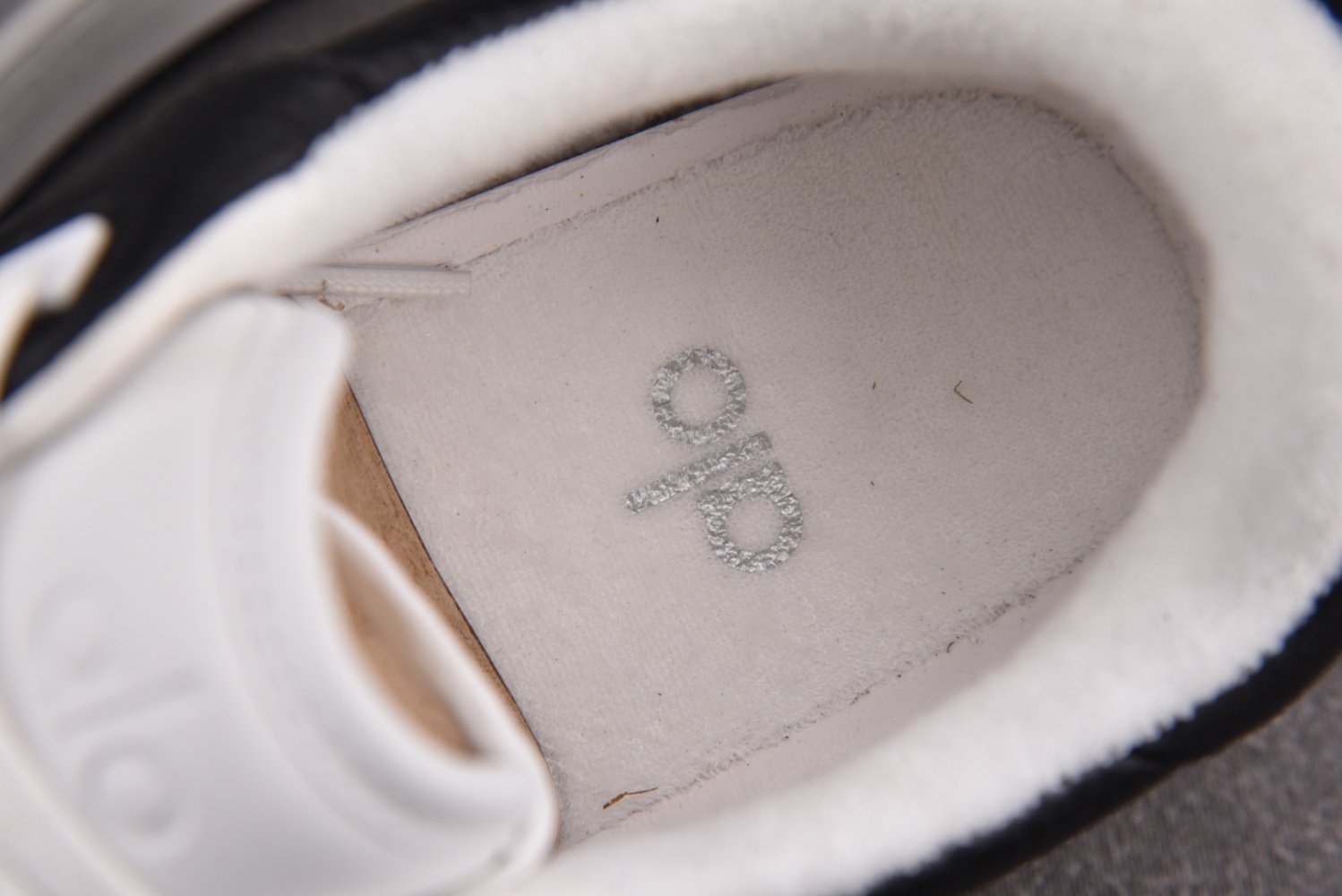 Sneakers Alo Yoga Recovery Mode фото 10