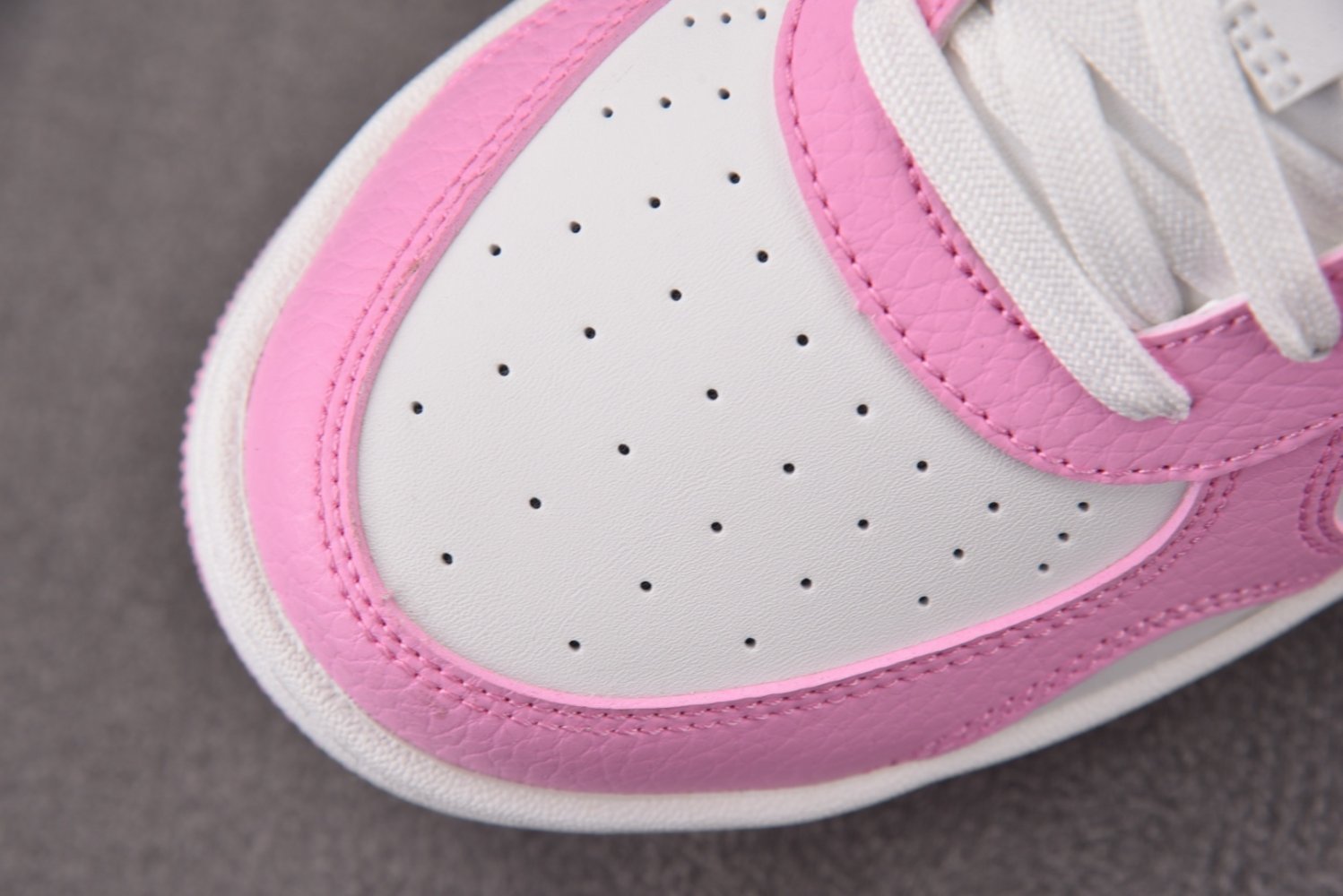 Кроссовки Alo Yoga Recovery Mode фото 8