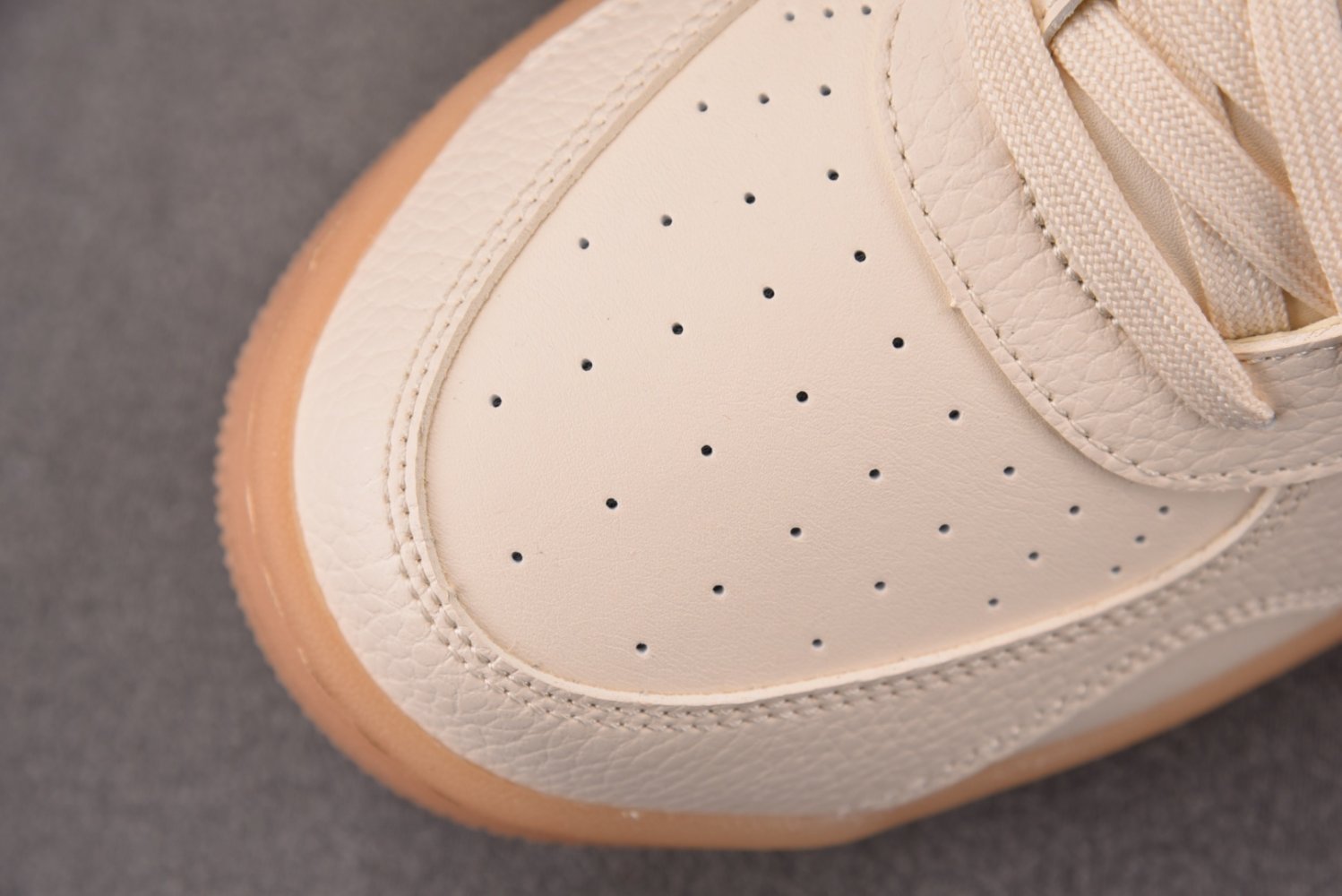 Sneakers Alo Yoga Recovery Mode фото 8