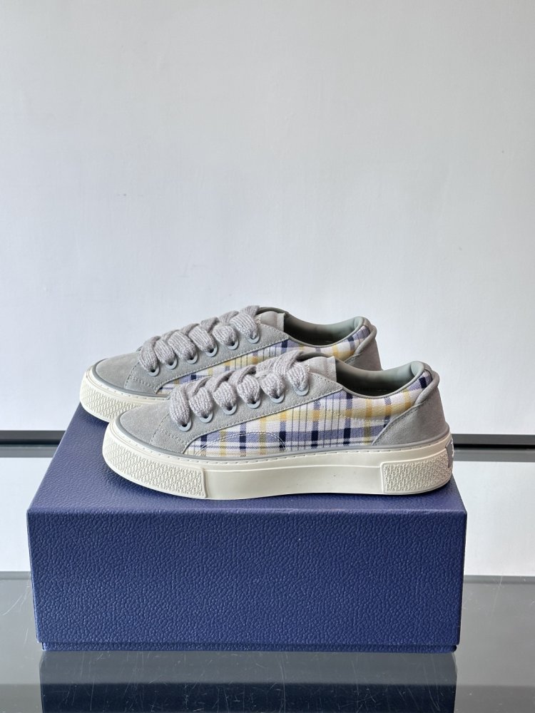 Кросівки B33 фото 3